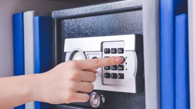 Pourquoi Installer un Coffre-Fort Chez Soi et Comment Bien le Choisir ? 6 Pourquoi Installer un Coffre-Fort Chez Soi et Comment Bien le Choisir ?